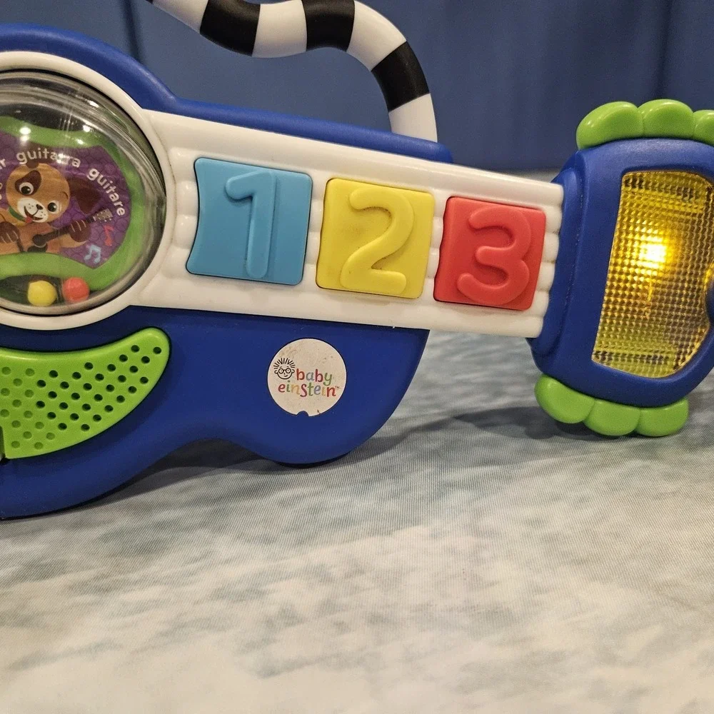 Baby Einstein Discover & Play Musical Guitar Toy Lights Sounds Learning Toy‎